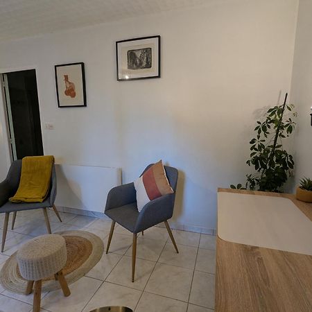 Chez Marie Et Hugo Apartment Брест Екстериор снимка